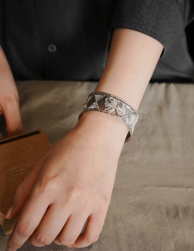 Jasmine Twist Gold Cuff Bracelet