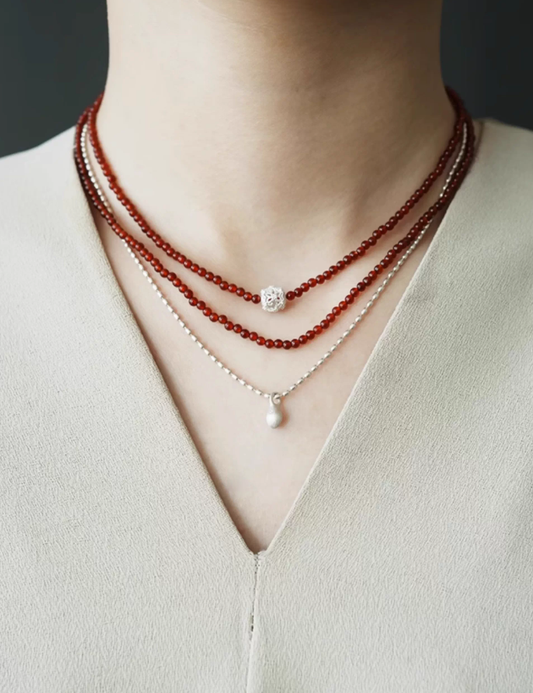 Red Agate Oriental Bead Necklace