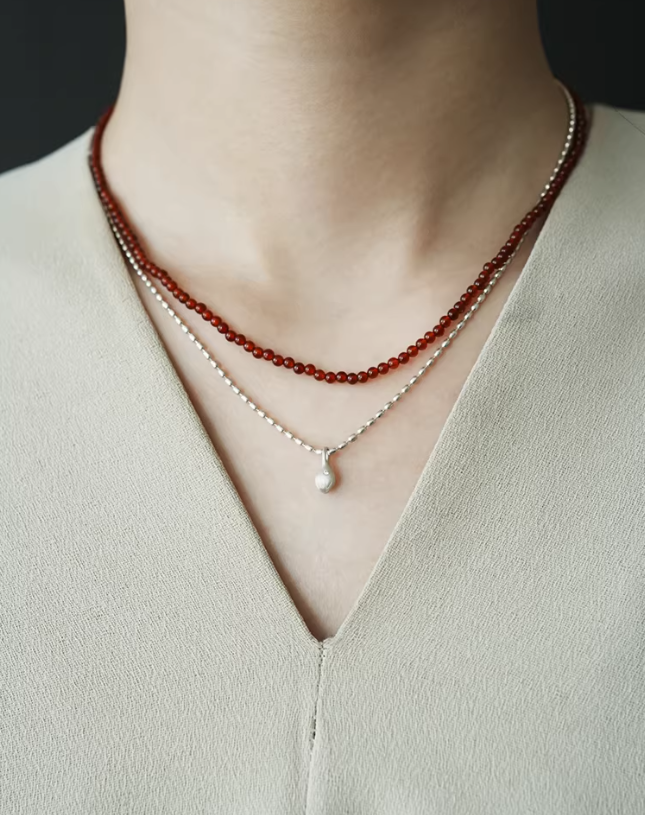 Red Agate Oriental Bead Necklace